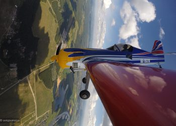 Чемпионат России по самолетному спорту Unlimited с крыла самолета