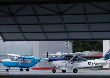 Cessna T206H на аэродроме Новинки